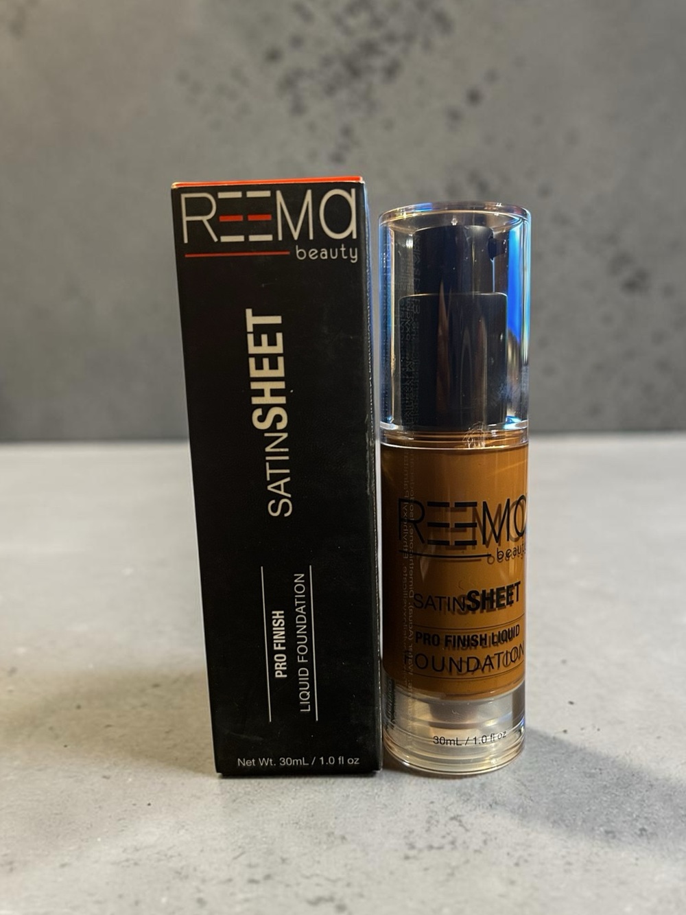 Reema Beauty Satin Sheet Pro Finish Liquid Foundation | Mocha | Rare